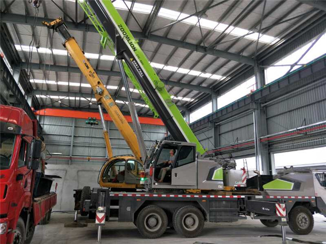 兰坪高空车出租需要注意哪些安全事项？