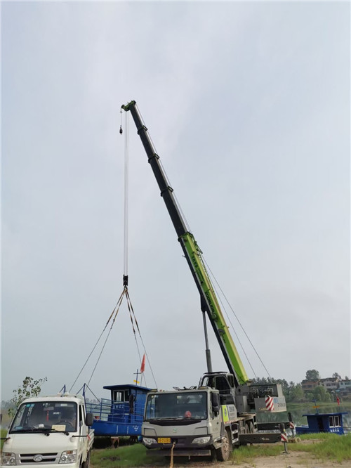 兰坪桥梁建设吊装案例